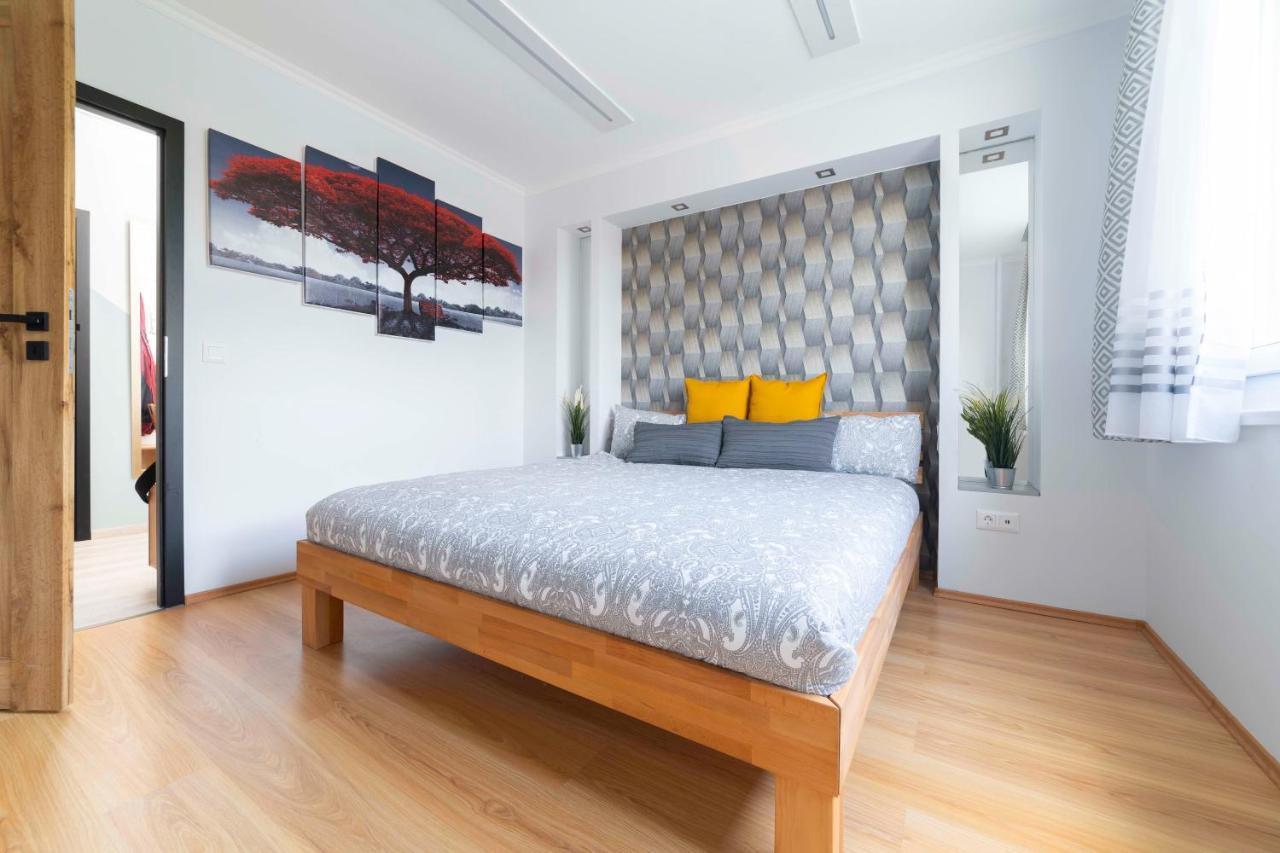 Comfort 66 - Real-Life 3-Room Family Stay With 4 Beds Miskolc Eksteriør billede