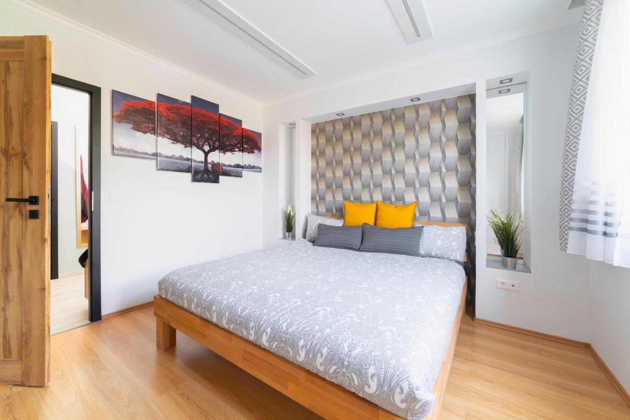 Comfort 66 - Real-Life 3-Room Family Stay With 4 Beds Miskolc Eksteriør billede